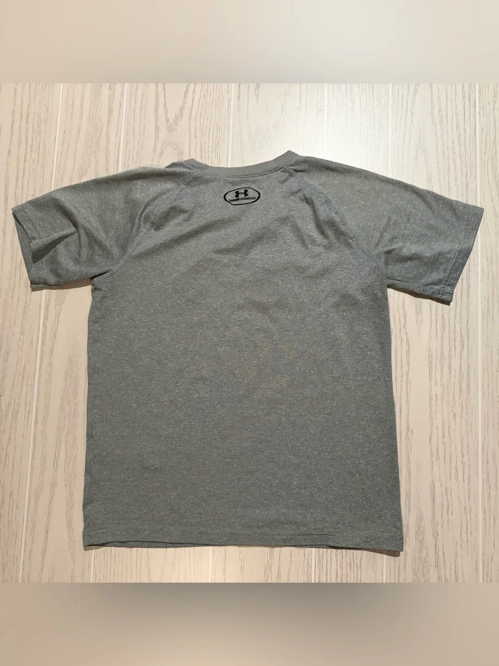 Under Armour‎ Boys Youth Large Loose Fit Athletic Tee Gray